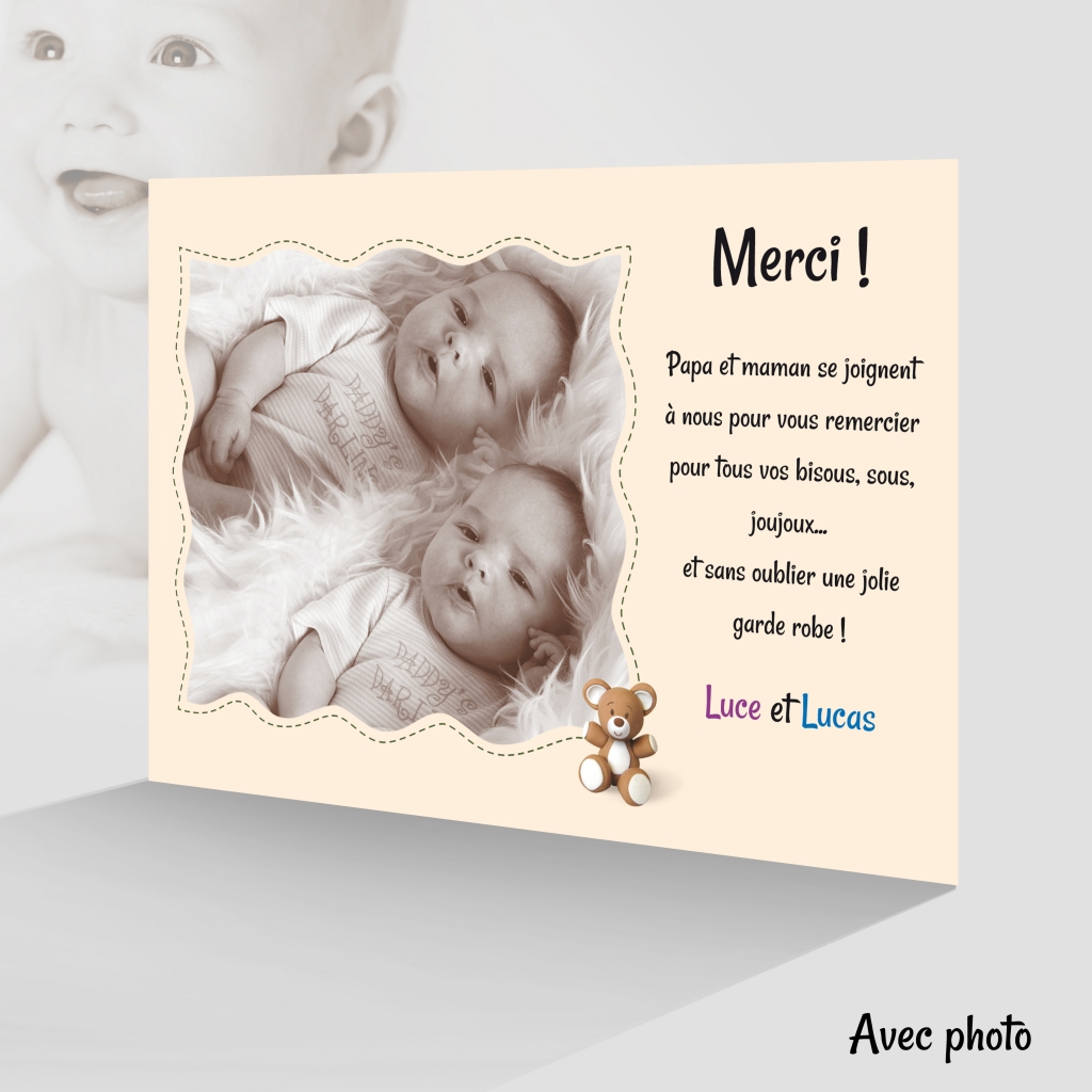 Carte Remerciements Jumeaux Bébé assis sur des Cadeaux