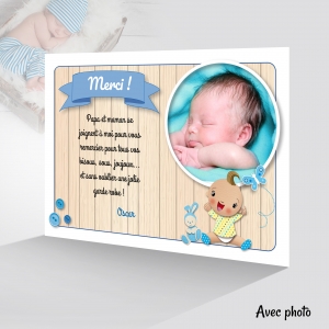 Carte de remerciement pour la naissance bébé garçon originale fond en bois