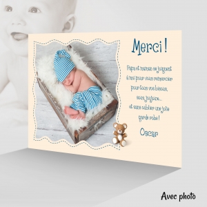 Carte Spéciale pour dire Merci avec Bébé Garçon sur ses Cadeaux Photo