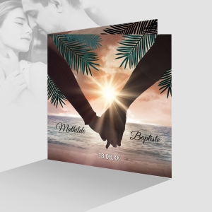 invitation pour un mariage originale plage esotique mai dans la main photo