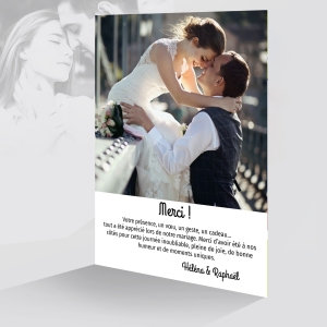 Joli carte de remerciement originale pour le mariage avec une grande photo unique