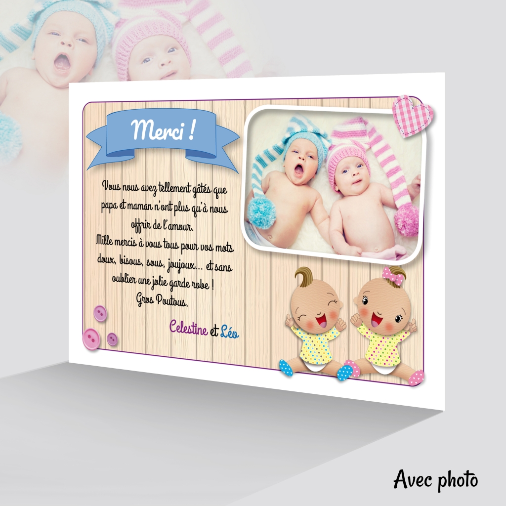 Carte Remerciements Jumeaux Bébé assis sur des Cadeaux